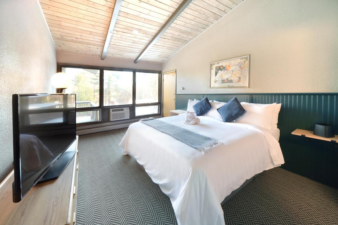 לייק ג'ורג' Roaring Brook Ranch Resort מראה חיצוני תמונה